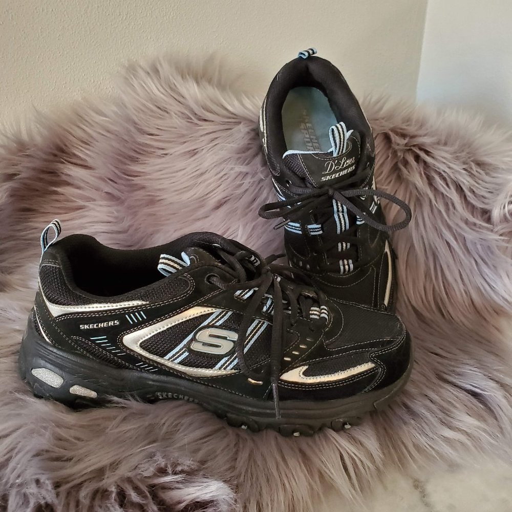 Skechers Delite Tennis Shoes